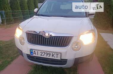 Внедорожник / Кроссовер Skoda Yeti 2010 в 