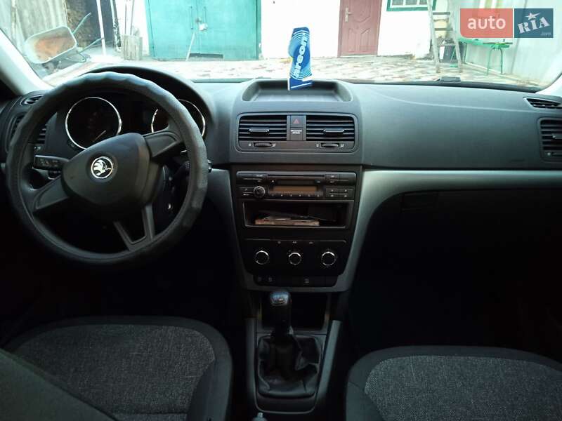 Позашляховик / Кросовер Skoda Yeti 2016 в Шполі