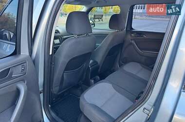 Внедорожник / Кроссовер Skoda Yeti 2009 в 