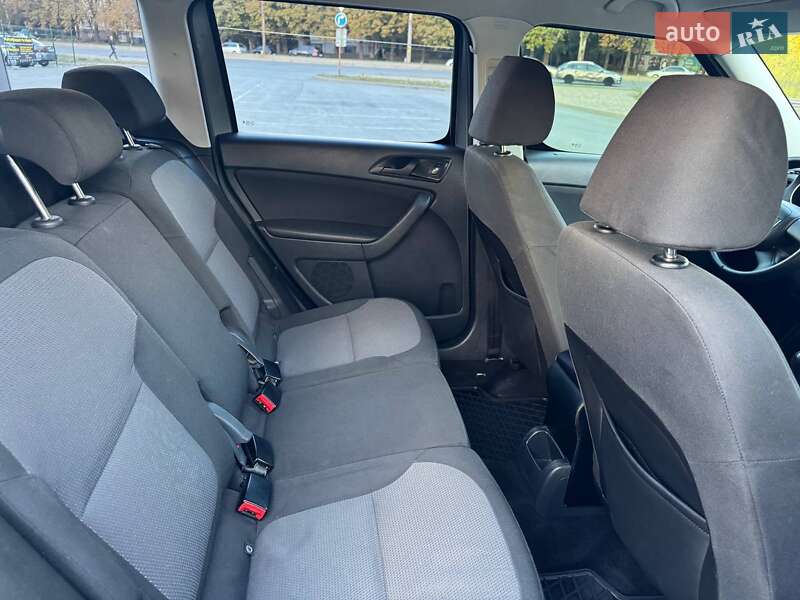 Внедорожник / Кроссовер Skoda Yeti 2009 в Запорожье