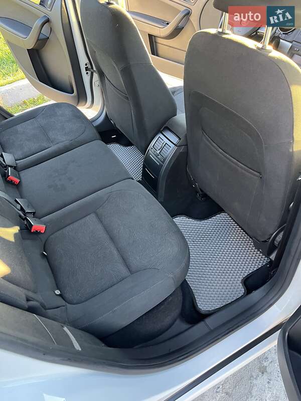 Внедорожник / Кроссовер Skoda Yeti 2014 в Каменец-Подольском фото 13 Внедорожник / Кроссовер Skoda Yeti 2014 в Каменец-Подольском