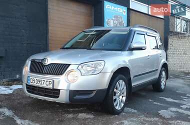 Позашляховик / Кросовер Skoda Yeti 2012 в Чернігові