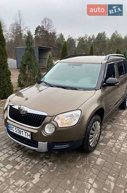 Позашляховик / Кросовер Skoda Yeti 2013 в Яворові