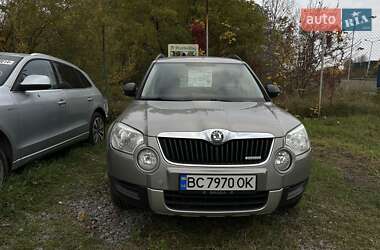 Внедорожник / Кроссовер Skoda Yeti 2010 в 