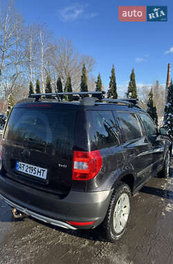 Внедорожник / Кроссовер Skoda Yeti 2010 в Надворной