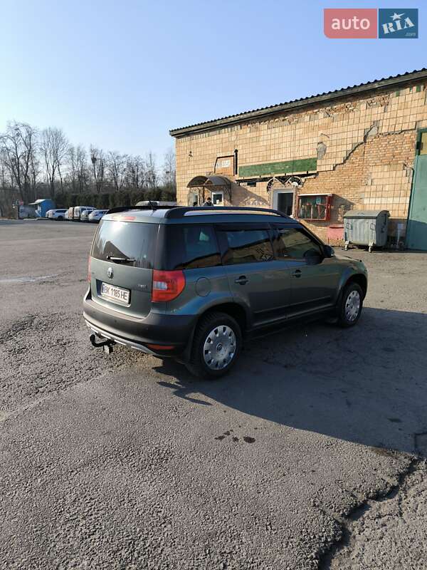 Внедорожник / Кроссовер Skoda Yeti 2012 в Звягеле фото 19 Внедорожник / Кроссовер Skoda Yeti 2012 в Звягеле
