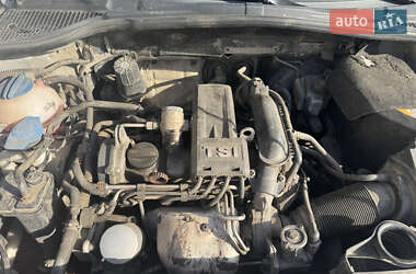 Внедорожник / Кроссовер Skoda Yeti 2012 в 