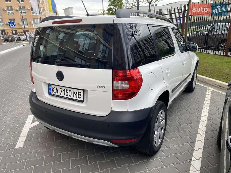 Позашляховик / Кросовер Skoda Yeti 2012 в Києві