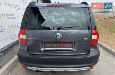 Позашляховик / Кросовер Skoda Yeti 2010 в 