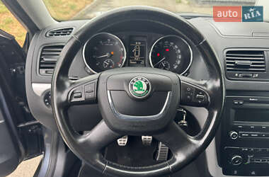 Позашляховик / Кросовер Skoda Yeti 2010 в 