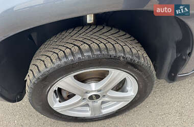 Позашляховик / Кросовер Skoda Yeti 2010 в 