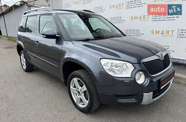 Позашляховик / Кросовер Skoda Yeti 2010 в 