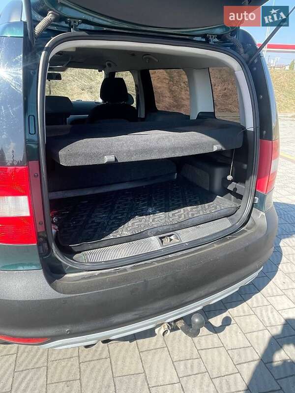 Внедорожник / Кроссовер Skoda Yeti 2009 в Стрые
