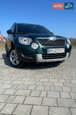 Внедорожник / Кроссовер Skoda Yeti 2009 в 