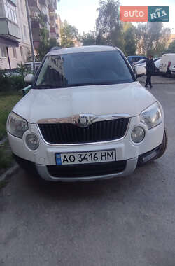Внедорожник / Кроссовер Skoda Yeti 2010 в 