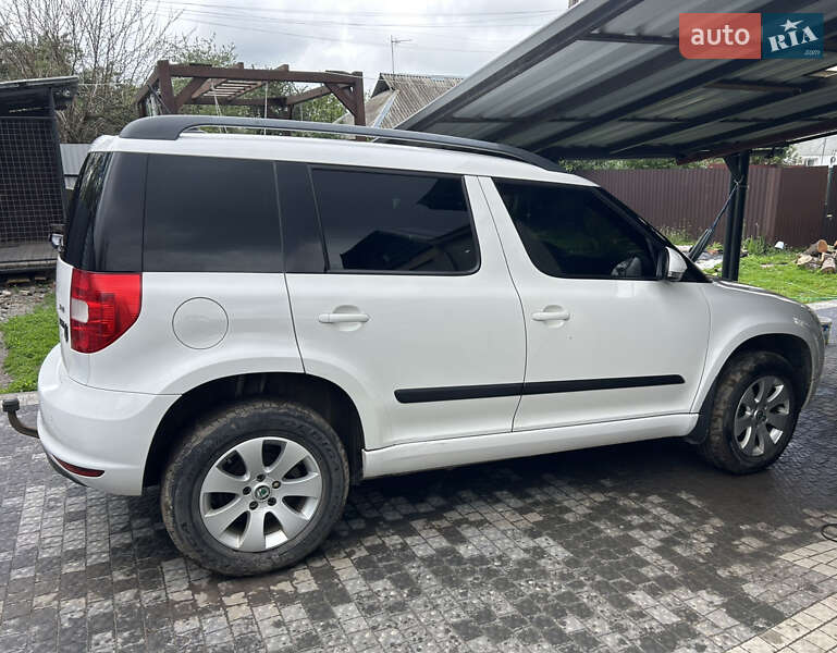 Внедорожник / Кроссовер Skoda Yeti 2011 в Полтаве
