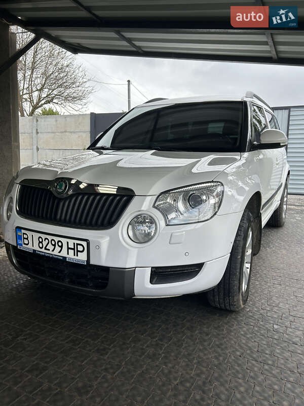 Внедорожник / Кроссовер Skoda Yeti 2011 в Полтаве
