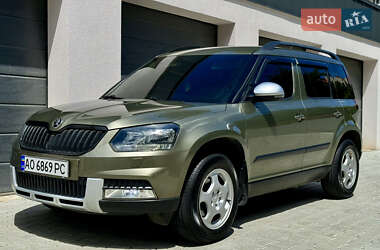 Позашляховик / Кросовер Skoda Yeti 2015 в Ужгороді