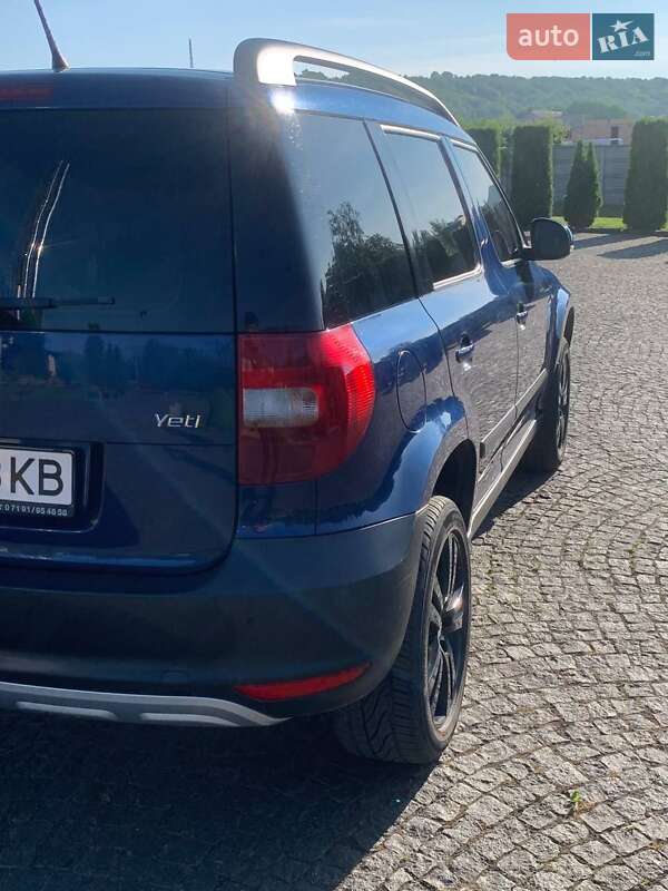 Внедорожник / Кроссовер Skoda Yeti 2011 в Львове фото 8 Внедорожник / Кроссовер Skoda Yeti 2011 в Львове