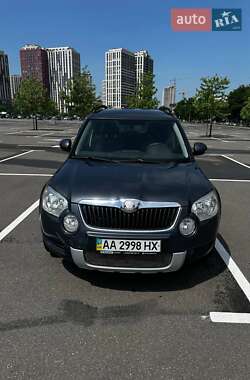 Позашляховик / Кросовер Skoda Yeti 2009 в Києві