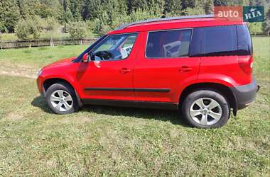 Внедорожник / Кроссовер Skoda Yeti 2012 в 