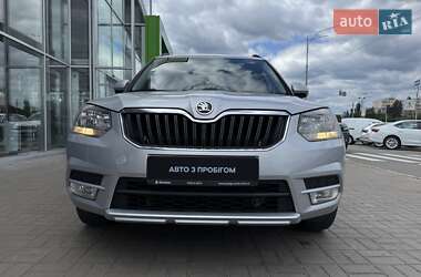 Внедорожник / Кроссовер Skoda Yeti 2014 в 