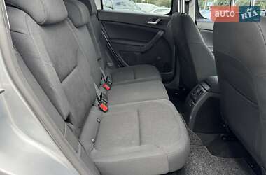 Внедорожник / Кроссовер Skoda Yeti 2014 в 