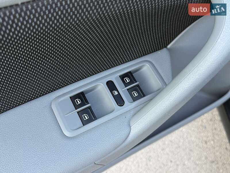 Внедорожник / Кроссовер Skoda Yeti 2011 в Трускавце