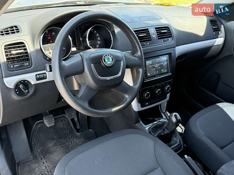 Внедорожник / Кроссовер Skoda Yeti 2012 в Киеве