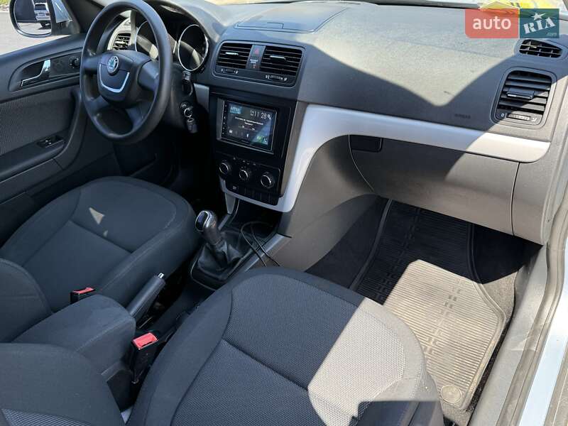 Внедорожник / Кроссовер Skoda Yeti 2012 в Киеве