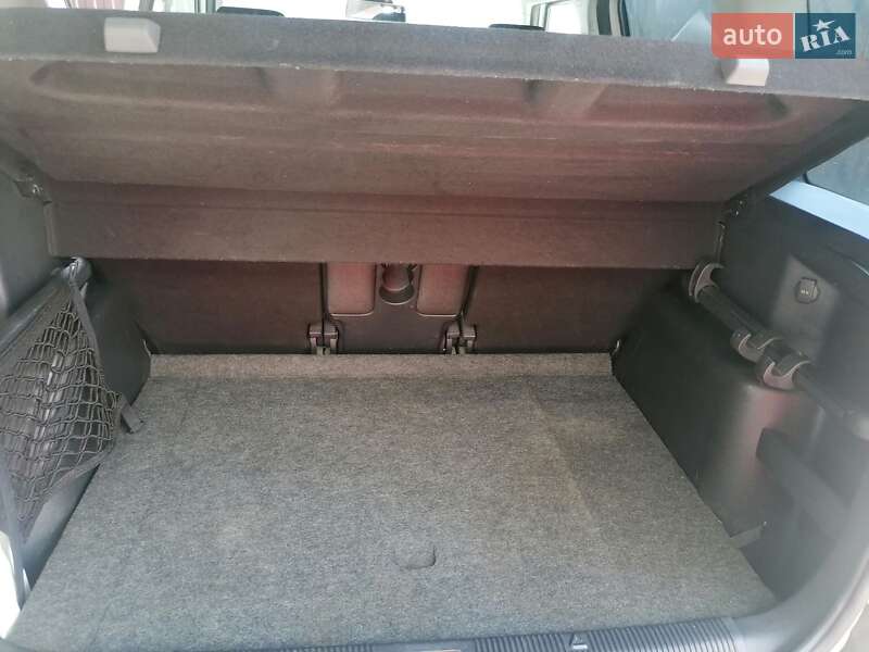 Внедорожник / Кроссовер Skoda Yeti 2011 в Киеве фото 42 Внедорожник / Кроссовер Skoda Yeti 2011 в Киеве