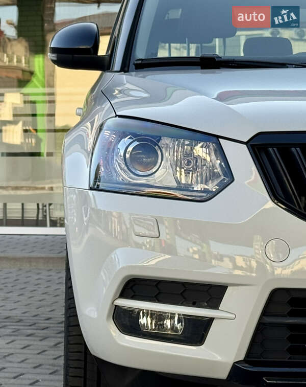 Внедорожник / Кроссовер Skoda Yeti 2015 в Житомире