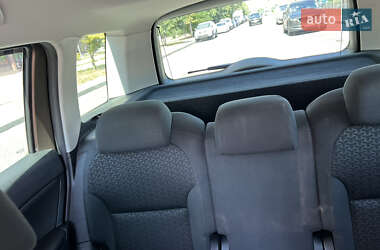 Внедорожник / Кроссовер Skoda Yeti 2012 в 