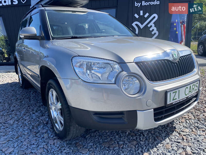 Позашляховик / Кросовер Skoda Yeti 2012 в Львові