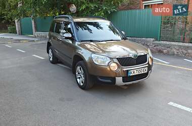 Позашляховик / Кросовер Skoda Yeti 2012 в Києві