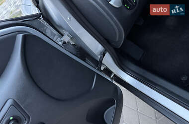 Внедорожник / Кроссовер Skoda Yeti 2010 в 