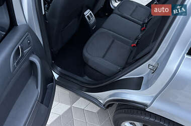 Внедорожник / Кроссовер Skoda Yeti 2010 в 