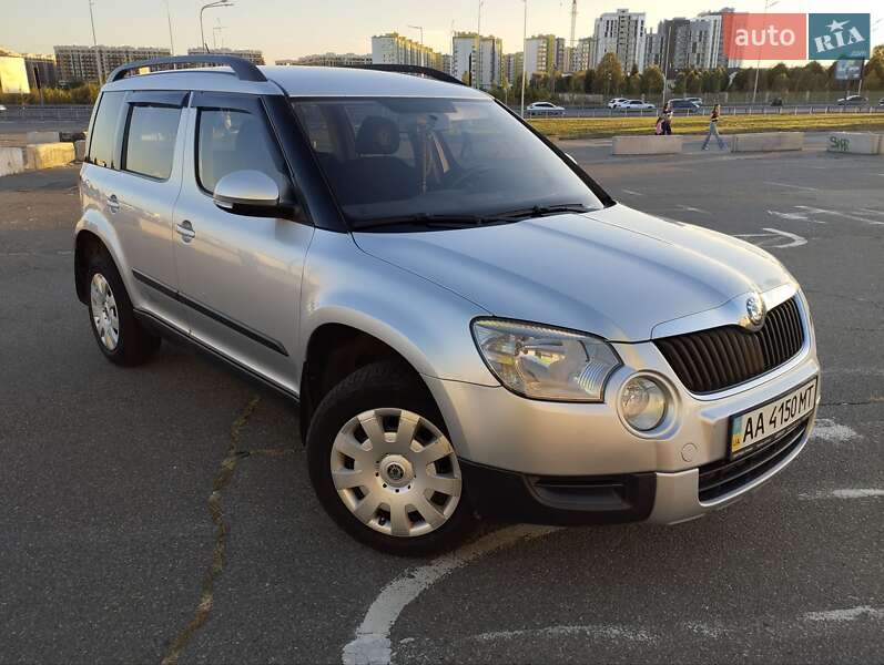 Внедорожник / Кроссовер Skoda Yeti 2012 в Киеве