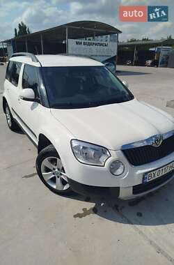 Внедорожник / Кроссовер Skoda Yeti 2012 в Каменец-Подольском