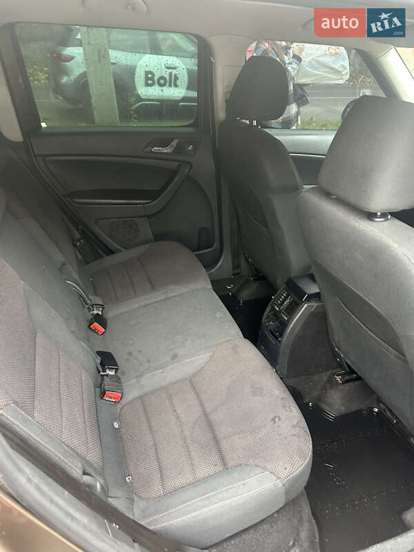 Позашляховик / Кросовер Skoda Yeti 2011 в Львові