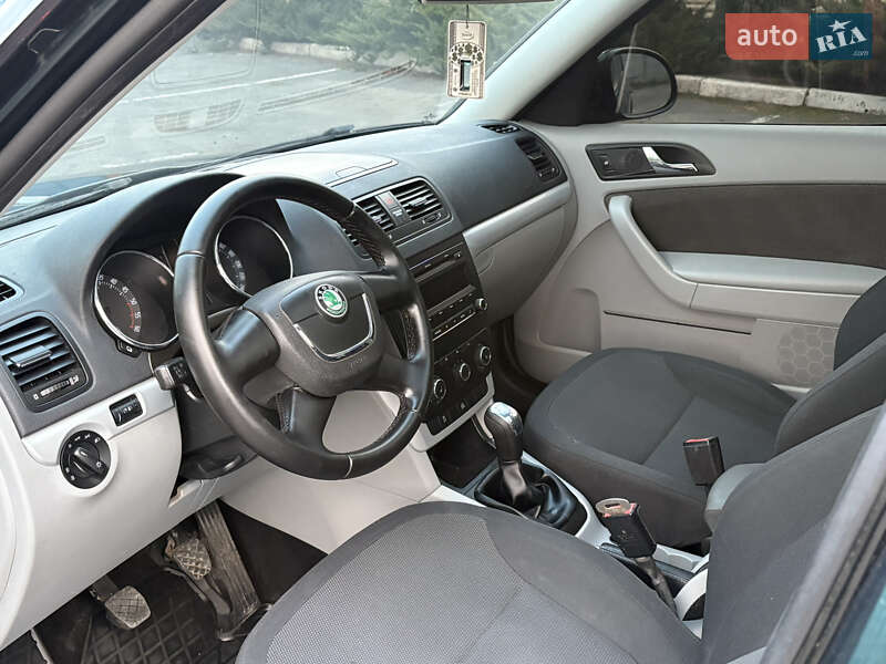 Позашляховик / Кросовер Skoda Yeti 2010 в Кривому Розі