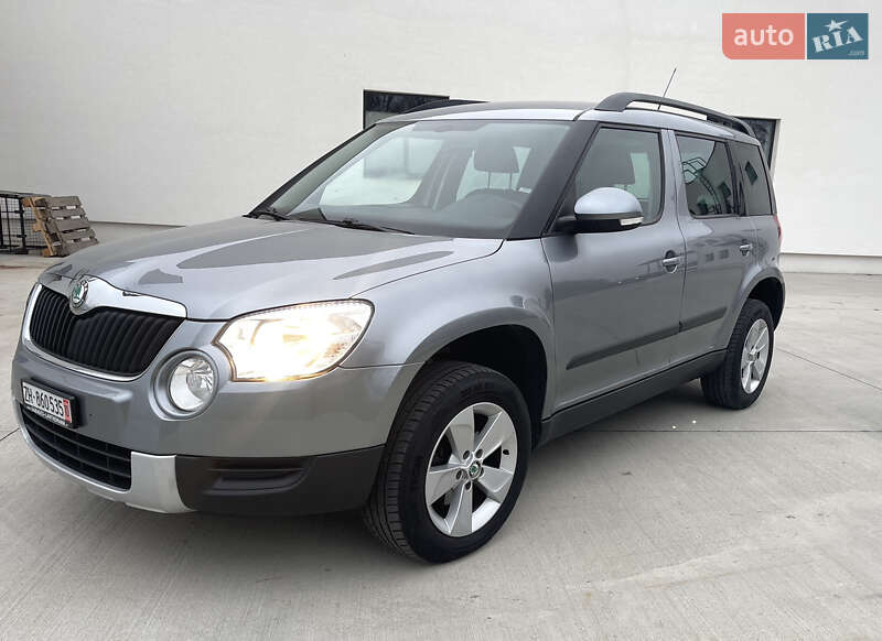 Внедорожник / Кроссовер Skoda Yeti 2011 в Луцке