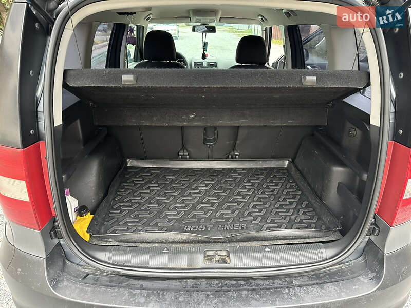 Внедорожник / Кроссовер Skoda Yeti 2013 в Звягеле