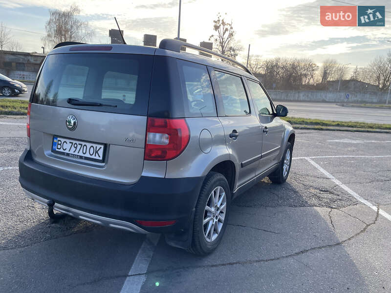 Позашляховик / Кросовер Skoda Yeti 2010 в Львові