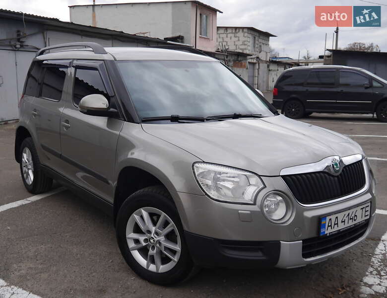 Внедорожник / Кроссовер Skoda Yeti 2011 в Киеве фото 3 Внедорожник / Кроссовер Skoda Yeti 2011 в Киеве