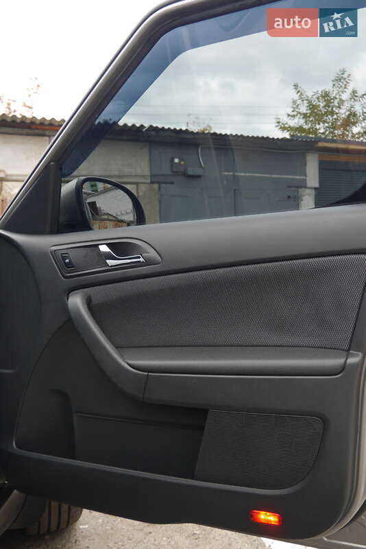 Внедорожник / Кроссовер Skoda Yeti 2011 в Киеве фото 16 Внедорожник / Кроссовер Skoda Yeti 2011 в Киеве