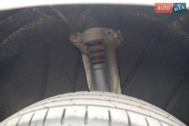 Внедорожник / Кроссовер Skoda Yeti 2011 в Киеве фото 36 Внедорожник / Кроссовер Skoda Yeti 2011 в Киеве