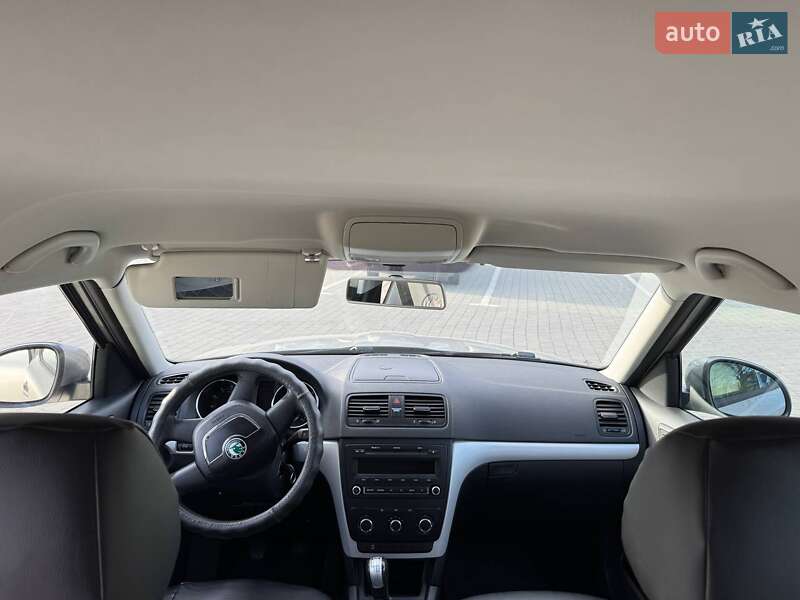 Внедорожник / Кроссовер Skoda Yeti 2009 в Хмельницком