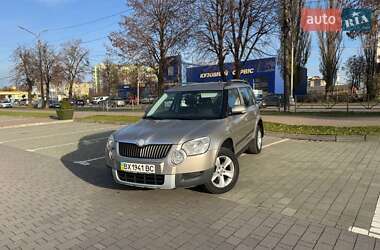 Внедорожник / Кроссовер Skoda Yeti 2009 в Хмельницком