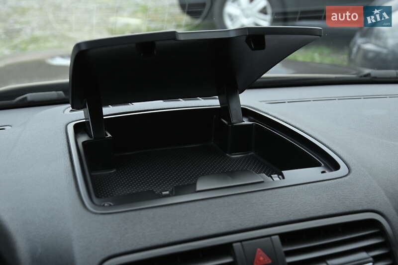 Внедорожник / Кроссовер Skoda Yeti 2010 в Бердичеве фото 30 Внедорожник / Кроссовер Skoda Yeti 2010 в Бердичеве